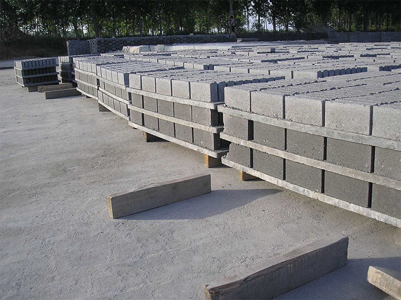 <a href=http://m.fzsjdz.cn/zjtb/ target=_blank class=infotextkey>免燒磚機托板</a>